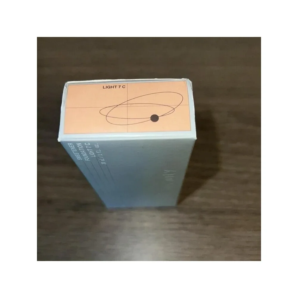 r.e.m. beauty Sweetener Foundation Light 7C